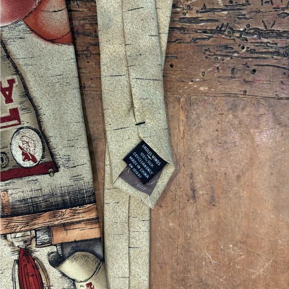 Vintage Texas A&M University Men’s Neck Tie - 100% Silk - Picture 3 of 5